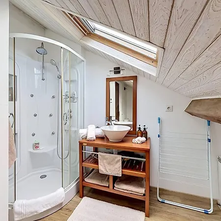 Duplex En Hyper Centre A Pieds Apartment Biarritz